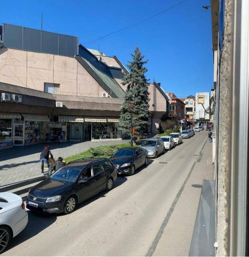R-Residency Ll Διαμέρισμα Μπάνια Λούκα Εξωτερικό φωτογραφία